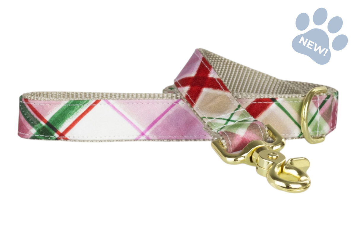 Sugar Plum Plaid Dog Leash