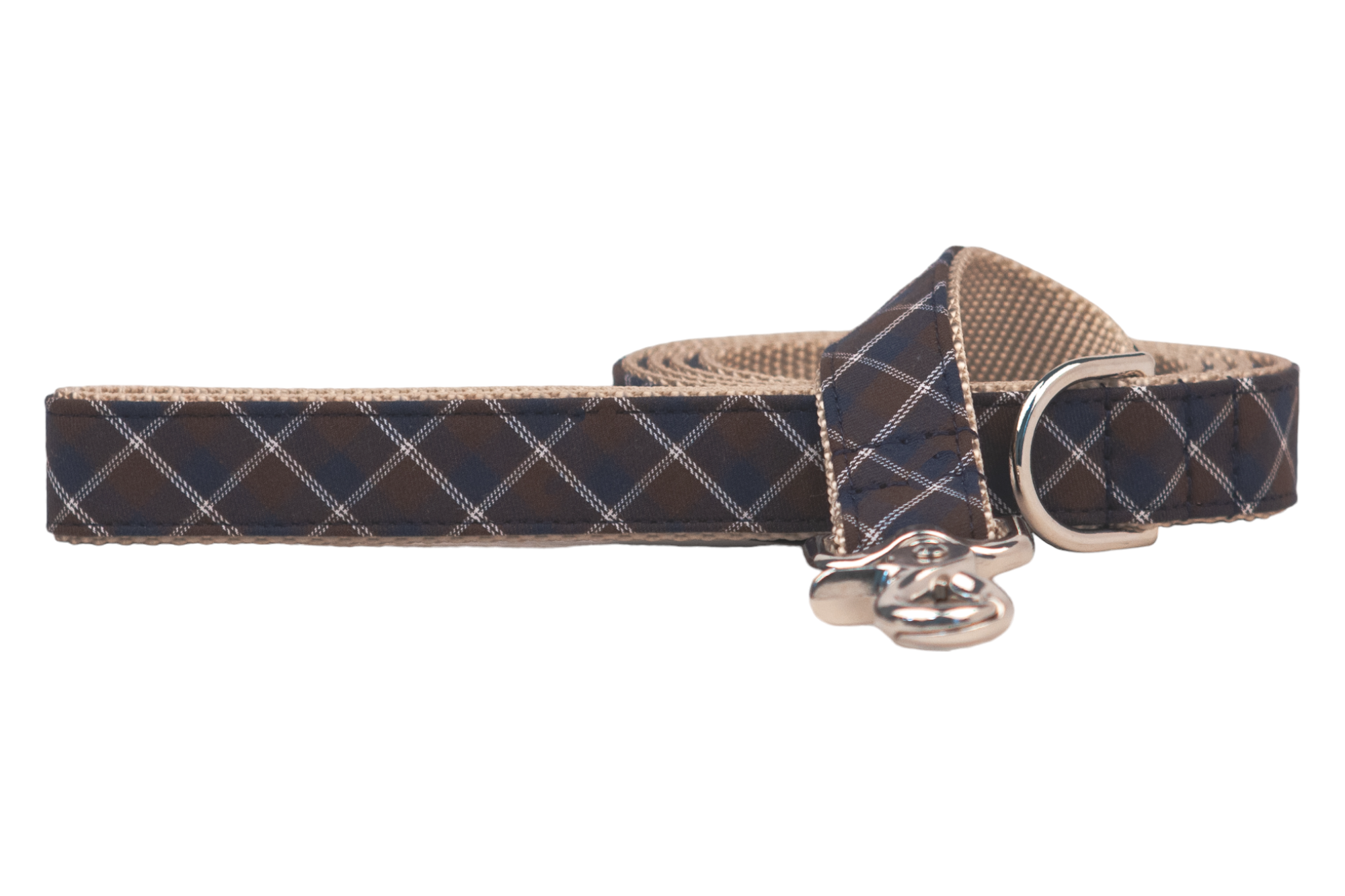 Stylish dog leash showcasing a classic navy and brown diamond plaid design, with reinforced stitching and shiny hardware.