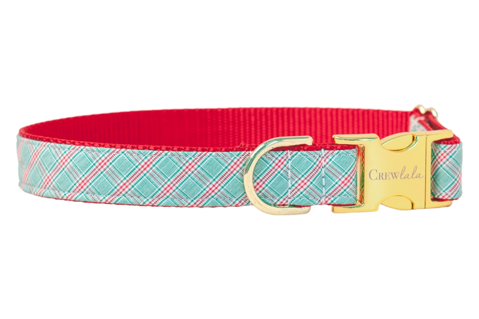 Holiday dog collar in green plaid, finished with a vivid interior and metal buckle and D-ring for a cheerful and secure seasonal accessory.