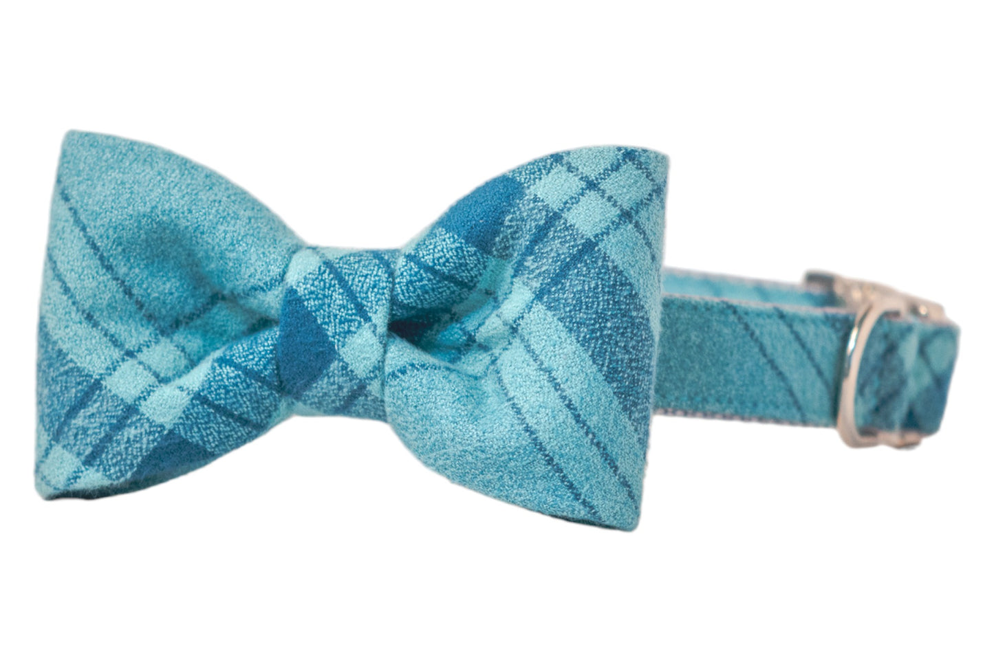 Gus Flannel Bow Tie Dog Collar