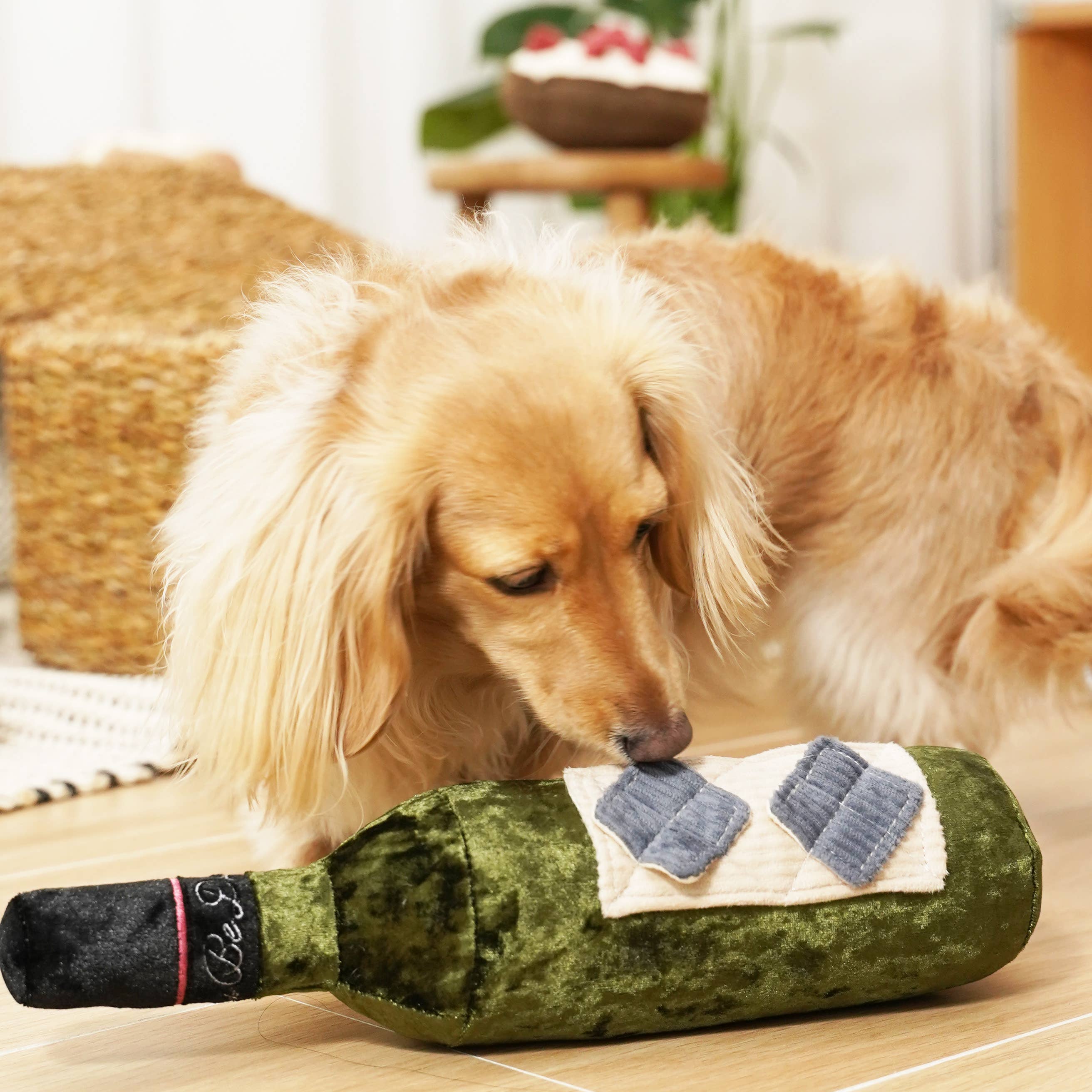 MERLOT // ENRICHMENT DOG TOY // SNUFFLE TOY - Crew LaLa