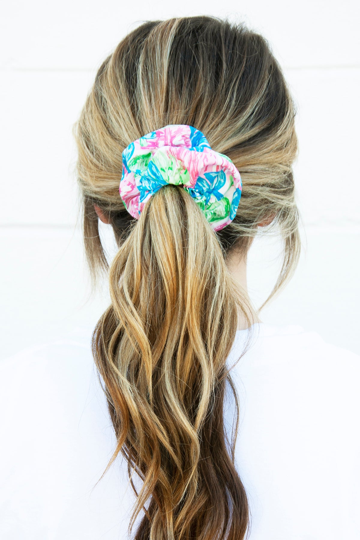 Lilly Palms Scrunchie - Crew LaLa
