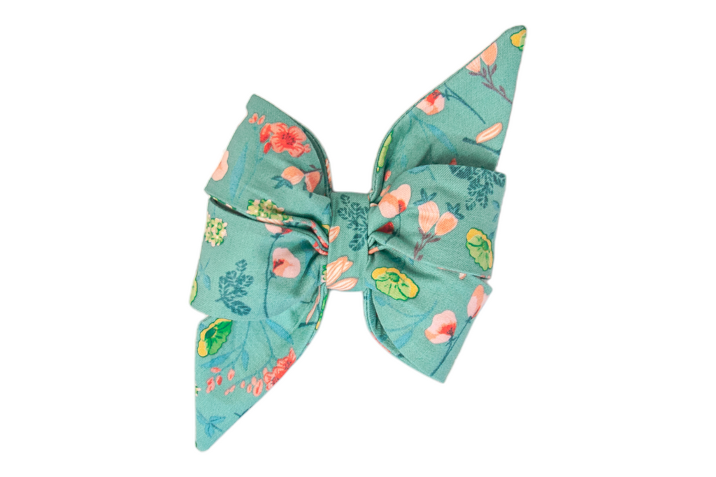 Blooming Wildflowers Belle Bow