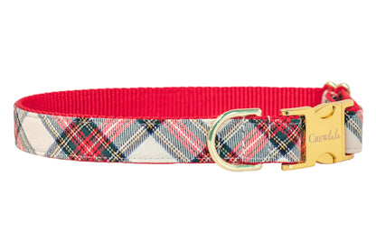 Classic style meets modern shine—this red and plaid dog collar features a cozy tartan fabric, vibrant woven nylon backing, and a gleaming buckle engraved with the brand name for that extra pop of polish.