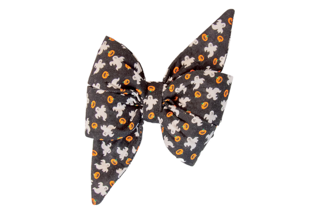 Ghosts and Gourds Belle Bow